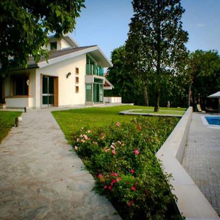 Villa Magnolie Corbetta Eksteriør bilde